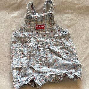 OshKosh B'gosh Light Gray Patterned Overalls